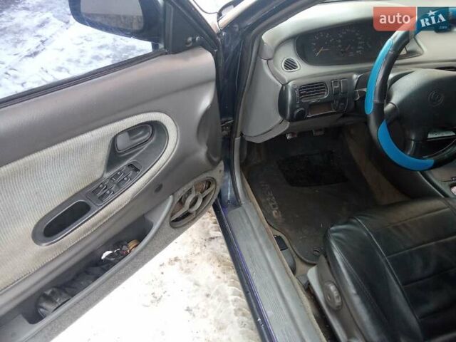 Синий Мазда 626, объемом двигателя 1.84 л и пробегом 250 тыс. км за 1350 $, фото 7 на Automoto.ua