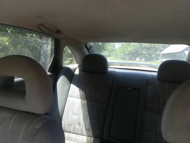 Синій Мазда 626, об'ємом двигуна 2 л та пробігом 35 тис. км за 1200 $, фото 5 на Automoto.ua