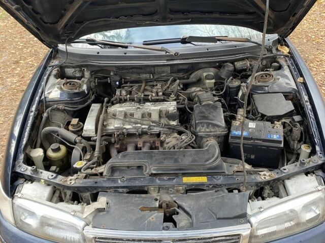 Мазда 626 1996 в Броварах на Automoto.ua Синий Мазда 626, объемом двигателя 1.8 л и пробегом 390 тыс. км за 1000 $, фото 6 на Automoto.ua