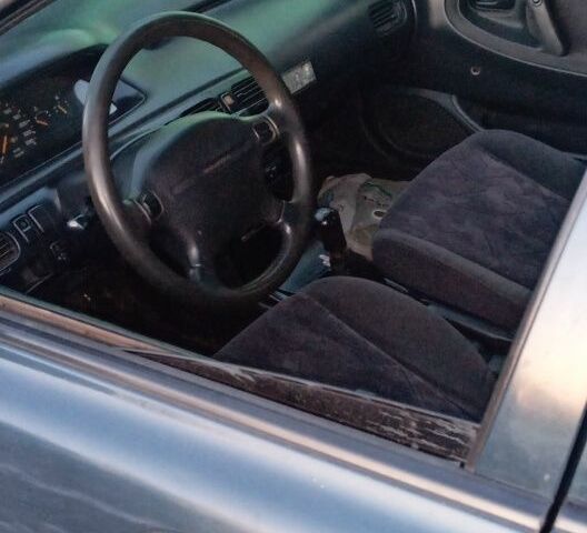 Синій Мазда 626, об'ємом двигуна 1.8 л та пробігом 430 тис. км за 800 $, фото 14 на Automoto.ua