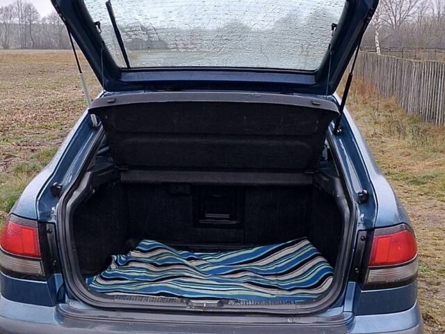 Синий Мазда 626, объемом двигателя 2 л и пробегом 231 тыс. км за 2500 $, фото 6 на Automoto.ua