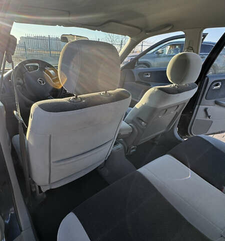 Синій Мазда 626, об'ємом двигуна 1.99 л та пробігом 231 тис. км за 3500 $, фото 16 на Automoto.ua