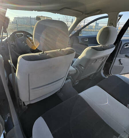 Синій Мазда 626, об'ємом двигуна 1.99 л та пробігом 231 тис. км за 3500 $, фото 47 на Automoto.ua