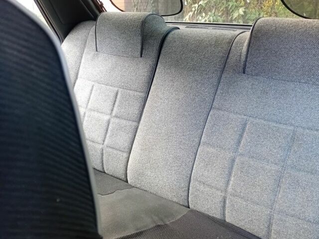 Синій Мазда 626, об'ємом двигуна 2 л та пробігом 367 тис. км за 1500 $, фото 6 на Automoto.ua