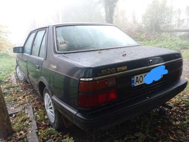 Синий Мазда 626, объемом двигателя 2 л и пробегом 280 тыс. км за 1500 $, фото 3 на Automoto.ua