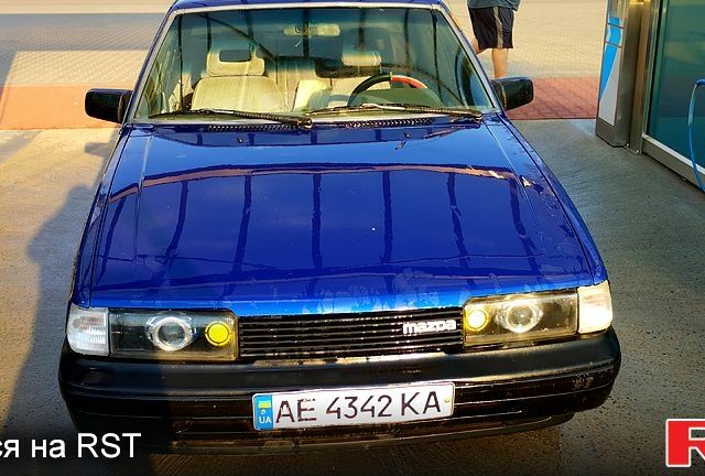 Синий Мазда 626, объемом двигателя 1.6 л и пробегом 780 тыс. км за 1500 $, фото 3 на Automoto.ua