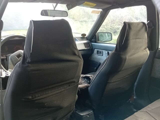 Синий Мазда 626, объемом двигателя 2 л и пробегом 387 тыс. км за 1500 $, фото 4 на Automoto.ua