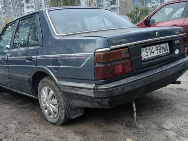 Синий Мазда 626, объемом двигателя 2 л и пробегом 292 тыс. км за 500 $, фото 5 на Automoto.ua