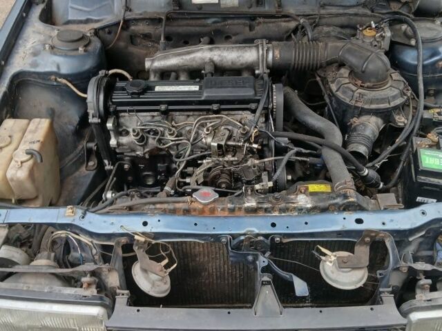 Синий Мазда 626, объемом двигателя 2 л и пробегом 292 тыс. км за 500 $, фото 2 на Automoto.ua