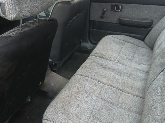 Синий Мазда 626, объемом двигателя 2 л и пробегом 292 тыс. км за 500 $, фото 11 на Automoto.ua