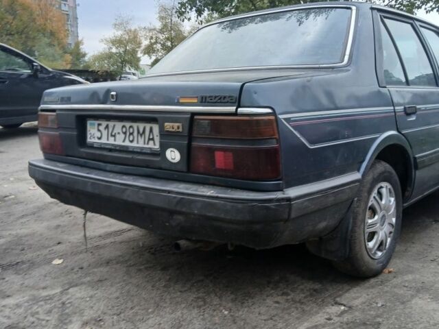 Синий Мазда 626, объемом двигателя 2 л и пробегом 292 тыс. км за 500 $, фото 6 на Automoto.ua