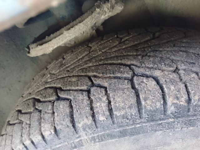 Синий Мазда 626, объемом двигателя 1.8 л и пробегом 1 тыс. км за 700 $, фото 7 на Automoto.ua