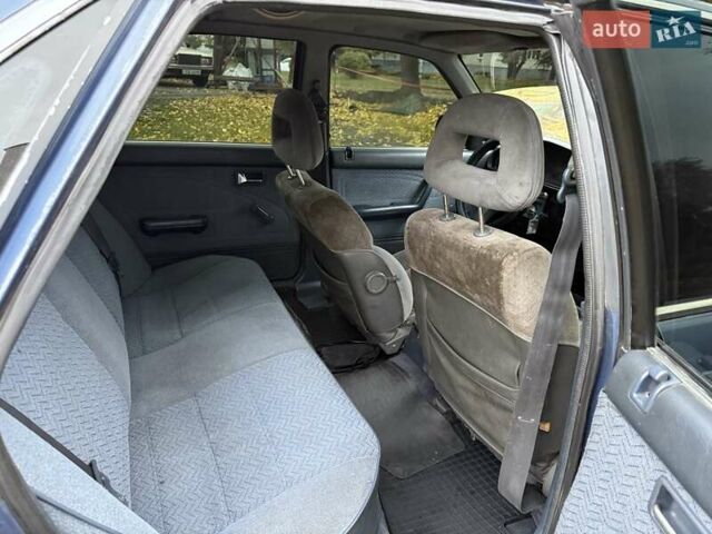 Синій Мазда 626, об'ємом двигуна 1.8 л та пробігом 90 тис. км за 850 $, фото 8 на Automoto.ua