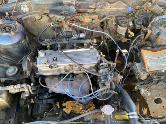 Синий Мазда 626, объемом двигателя 2 л и пробегом 3 тыс. км за 597 $, фото 3 на Automoto.ua