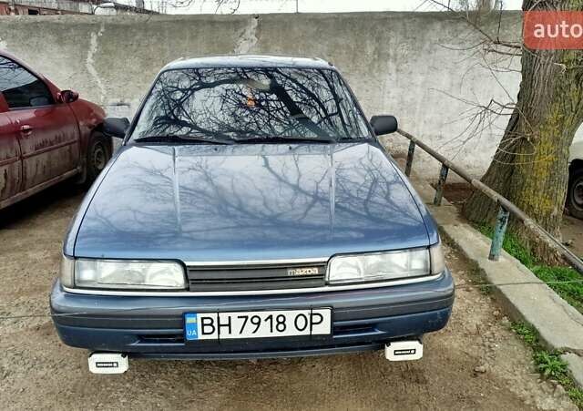 Синий Мазда 626, объемом двигателя 2.2 л и пробегом 430 тыс. км за 2400 $, фото 6 на Automoto.ua