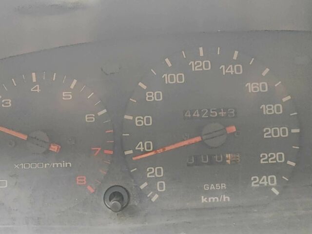 Синій Мазда 626, об'ємом двигуна 2 л та пробігом 442 тис. км за 600 $, фото 5 на Automoto.ua