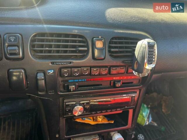 Синій Мазда 626, об'ємом двигуна 1.84 л та пробігом 432 тис. км за 1700 $, фото 5 на Automoto.ua