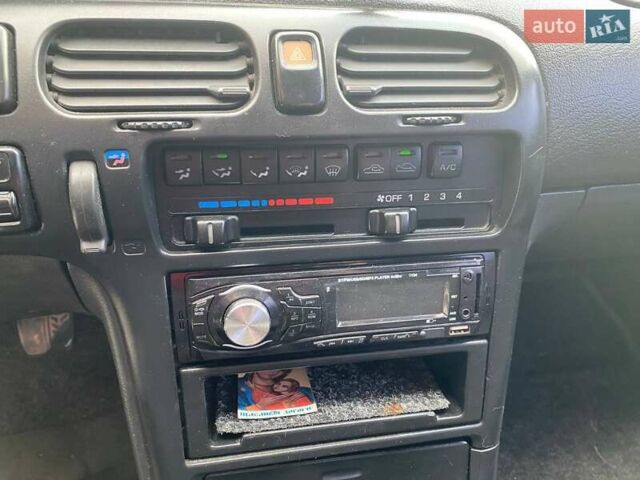 Синій Мазда 626, об'ємом двигуна 1.79 л та пробігом 466 тис. км за 2500 $, фото 11 на Automoto.ua