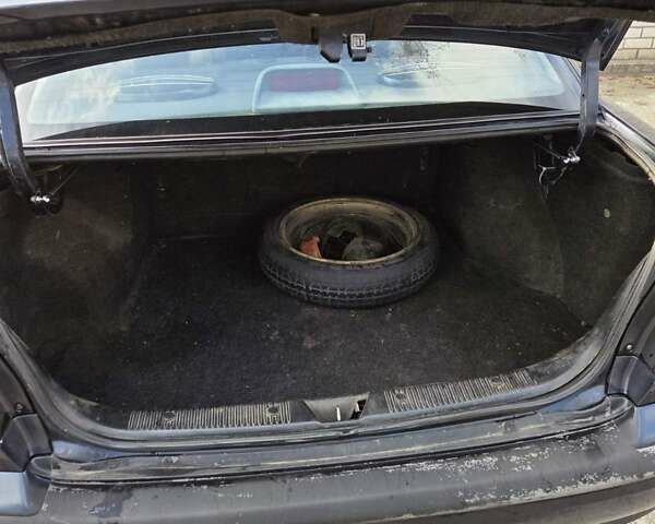 Синий Мазда 626, объемом двигателя 2 л и пробегом 305 тыс. км за 2300 $, фото 7 на Automoto.ua