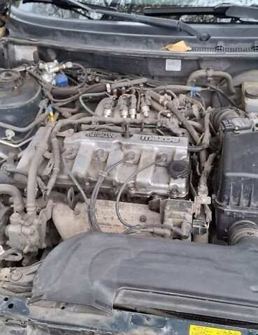 Синий Мазда 626, объемом двигателя 1.84 л и пробегом 300 тыс. км за 2700 $, фото 4 на Automoto.ua