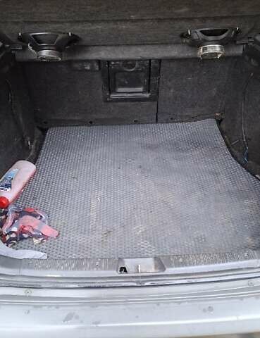 Синий Мазда 626, объемом двигателя 1.84 л и пробегом 300 тыс. км за 2700 $, фото 8 на Automoto.ua