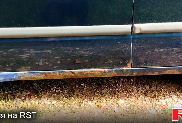 Синій Мазда 626, об'ємом двигуна 2 л та пробігом 382 тис. км за 3300 $, фото 7 на Automoto.ua