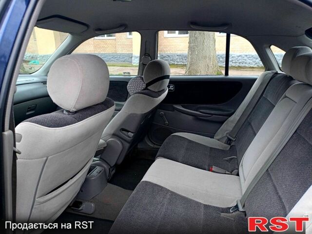 Синій Мазда 626, об'ємом двигуна 2 л та пробігом 230 тис. км за 2700 $, фото 1 на Automoto.ua