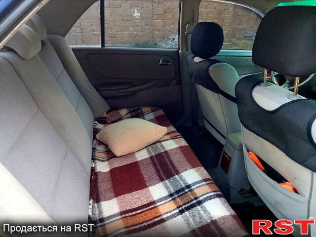 Синій Мазда 626, об'ємом двигуна 2 л та пробігом 0 тис. км за 2600 $, фото 8 на Automoto.ua