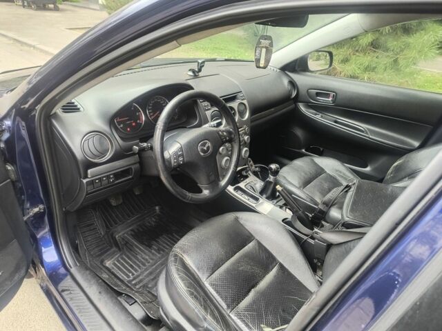 Синий Мазда 626, объемом двигателя 2 л и пробегом 289 тыс. км за 2450 $, фото 1 на Automoto.ua