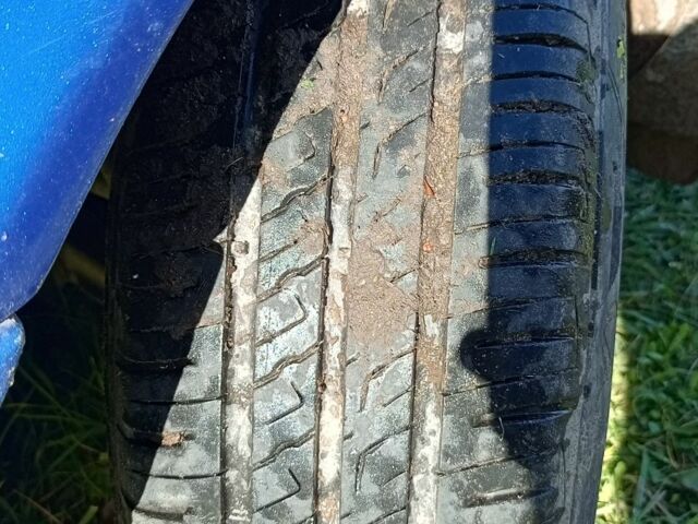 Синий Мазда 626, объемом двигателя 2 л и пробегом 400 тыс. км за 1968 $, фото 5 на Automoto.ua