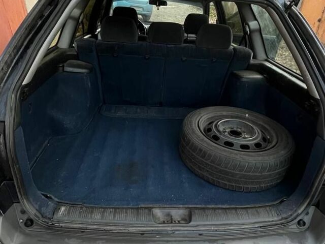 Синій Мазда 626, об'ємом двигуна 1.8 л та пробігом 320 тис. км за 3200 $, фото 8 на Automoto.ua