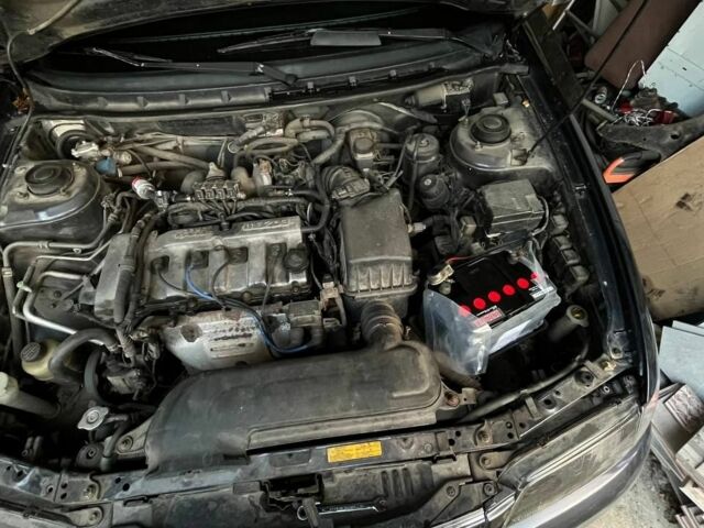 Синій Мазда 626, об'ємом двигуна 1.8 л та пробігом 320 тис. км за 3200 $, фото 9 на Automoto.ua