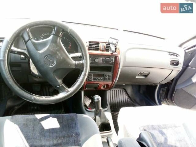 Синій Мазда 626, об'ємом двигуна 1.84 л та пробігом 342 тис. км за 2299 $, фото 17 на Automoto.ua