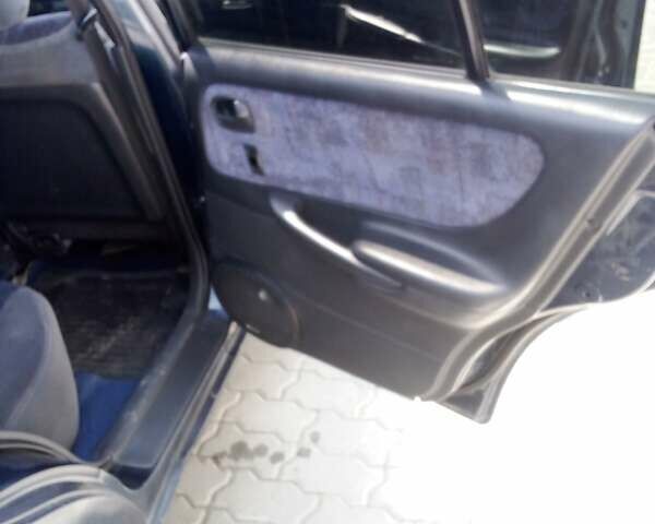 Синій Мазда 626, об'ємом двигуна 1.84 л та пробігом 342 тис. км за 2299 $, фото 11 на Automoto.ua