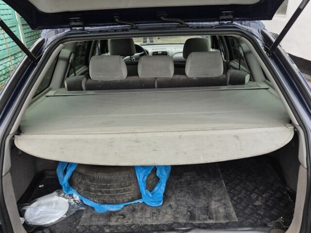 Синий Мазда 626, объемом двигателя 2 л и пробегом 245 тыс. км за 2500 $, фото 5 на Automoto.ua