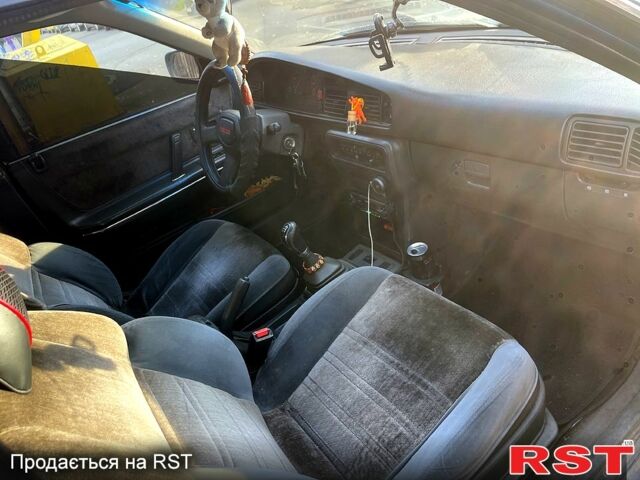 Синий Мазда 626, объемом двигателя 2 л и пробегом 0 тыс. км за 1000 $, фото 7 на Automoto.ua