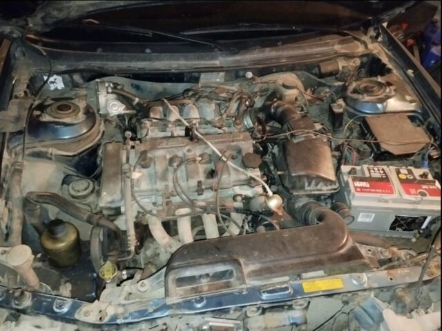 Зелений Мазда 626, об'ємом двигуна 2 л та пробігом 1 тис. км за 2341 $, фото 14 на Automoto.ua