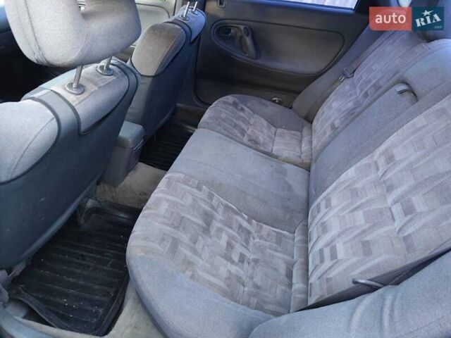 Зелений Мазда 626, об'ємом двигуна 2 л та пробігом 340 тис. км за 1650 $, фото 9 на Automoto.ua