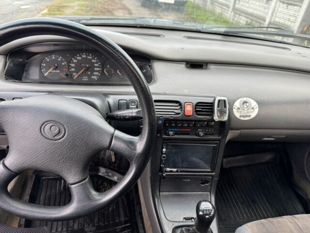 Зеленый Мазда 626, объемом двигателя 2 л и пробегом 3 тыс. км за 1500 $, фото 12 на Automoto.ua