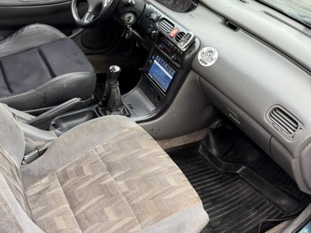 Зеленый Мазда 626, объемом двигателя 2 л и пробегом 3 тыс. км за 1500 $, фото 4 на Automoto.ua