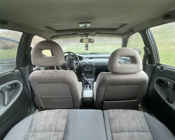 Зелений Мазда 626, об'ємом двигуна 2 л та пробігом 640 тис. км за 1250 $, фото 7 на Automoto.ua