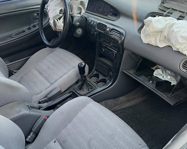 Зеленый Мазда 626, объемом двигателя 2 л и пробегом 256 тыс. км за 500 $, фото 11 на Automoto.ua