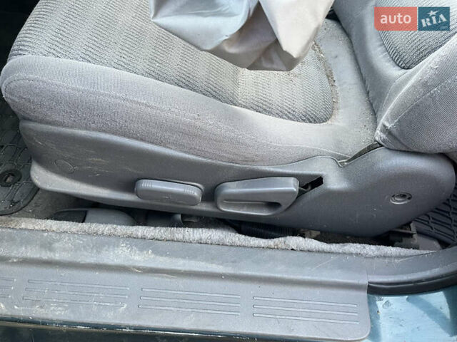 Зеленый Мазда 626, объемом двигателя 2 л и пробегом 256 тыс. км за 500 $, фото 12 на Automoto.ua