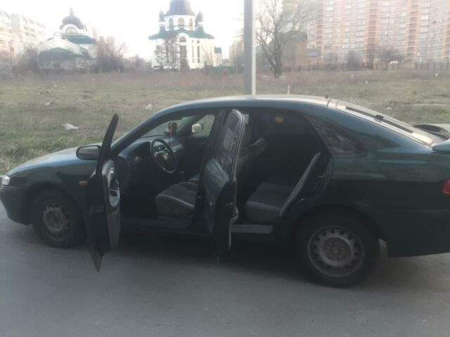 Зелений Мазда 626, об'ємом двигуна 2 л та пробігом 345 тис. км за 1500 $, фото 6 на Automoto.ua
