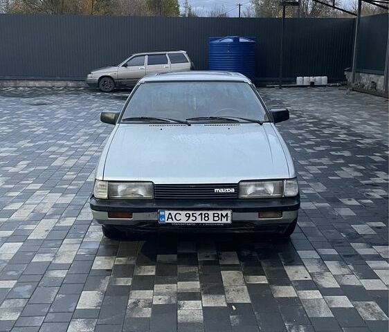 Зеленый Мазда 626, объемом двигателя 1.8 л и пробегом 70 тыс. км за 1000 $, фото 2 на Automoto.ua