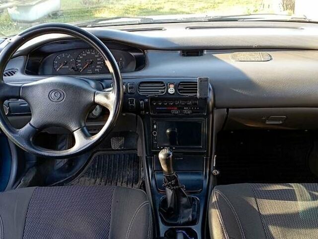 Зеленый Мазда 626, объемом двигателя 1.8 л и пробегом 500 тыс. км за 1900 $, фото 8 на Automoto.ua