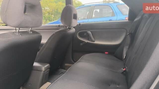 Зелений Мазда 626, об'ємом двигуна 1.8 л та пробігом 455 тис. км за 1752 $, фото 1 на Automoto.ua