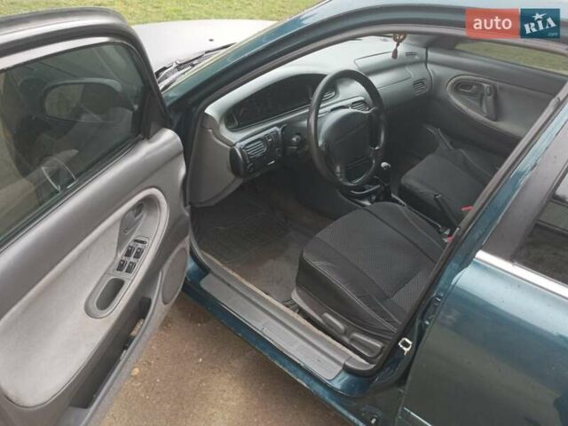 Зеленый Мазда 626, объемом двигателя 1.99 л и пробегом 450 тыс. км за 2200 $, фото 8 на Automoto.ua