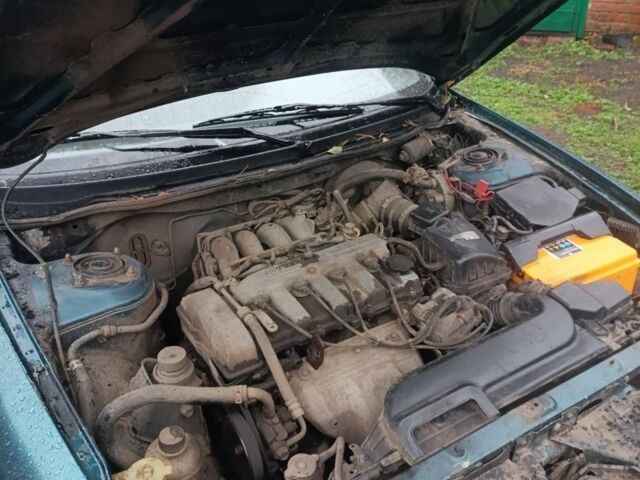 Зеленый Мазда 626, объемом двигателя 2 л и пробегом 350 тыс. км за 1200 $, фото 7 на Automoto.ua