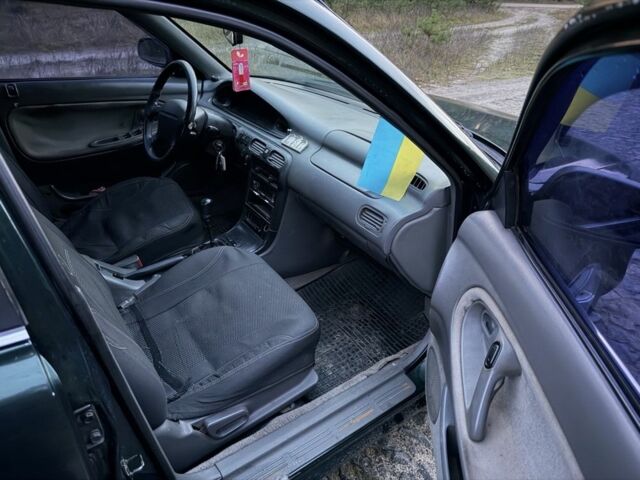 Зеленый Мазда 626, объемом двигателя 2 л и пробегом 265 тыс. км за 2250 $, фото 10 на Automoto.ua